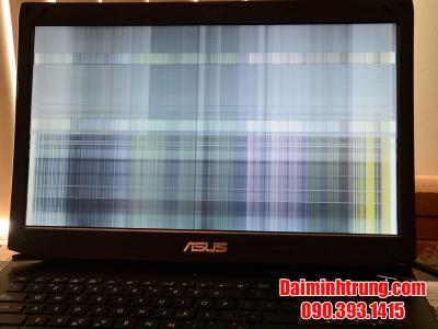 Màn hình laptop bị sọc